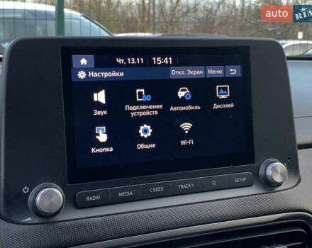 Серый Хендай Kona, объемом двигателя 0 л и пробегом 35 тыс. км за 17999 $, фото 60 на Automoto.ua