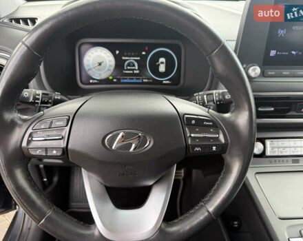 Сірий Хендай Kona, об'ємом двигуна 0 л та пробігом 59 тис. км за 18900 $, фото 21 на Automoto.ua