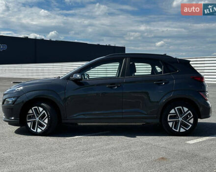 Сірий Хендай Kona, об'ємом двигуна 0 л та пробігом 38 тис. км за 17888 $, фото 7 на Automoto.ua