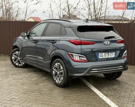 Сірий Хендай Kona, об'ємом двигуна 0 л та пробігом 32 тис. км за 18400 $, фото 10 на Automoto.ua