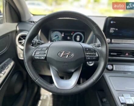 Сірий Хендай Kona, об'ємом двигуна 0 л та пробігом 86 тис. км за 16650 $, фото 10 на Automoto.ua