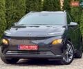 Серый Хендай Kona, объемом двигателя 0 л и пробегом 52 тыс. км за 17200 $, фото 3 на Automoto.ua