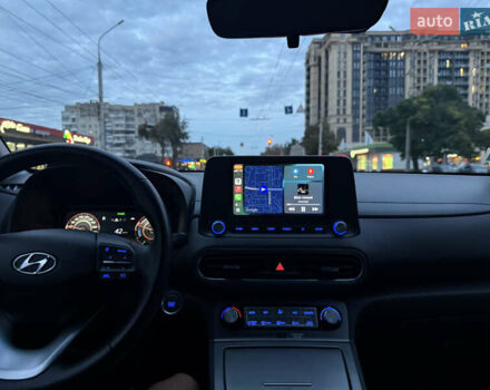 Серый Хендай Kona, объемом двигателя 0 л и пробегом 43 тыс. км за 16900 $, фото 30 на Automoto.ua
