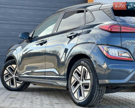 Серый Хендай Kona, объемом двигателя 0 л и пробегом 60 тыс. км за 19700 $, фото 19 на Automoto.ua