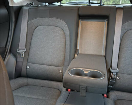 Серый Хендай Kona, объемом двигателя 0 л и пробегом 97 тыс. км за 16600 $, фото 27 на Automoto.ua