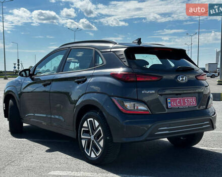 Сірий Хендай Kona, об'ємом двигуна 0 л та пробігом 38 тис. км за 17888 $, фото 8 на Automoto.ua