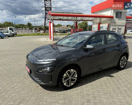 Сірий Хендай Kona, об'ємом двигуна 0 л та пробігом 59 тис. км за 18900 $, фото 7 на Automoto.ua