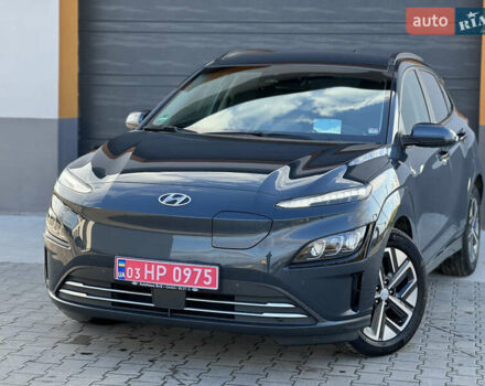 Серый Хендай Kona, объемом двигателя 0 л и пробегом 60 тыс. км за 19700 $, фото 11 на Automoto.ua