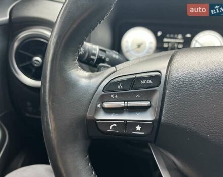 Серый Хендай Kona, объемом двигателя 0 л и пробегом 58 тыс. км за 16950 $, фото 31 на Automoto.ua