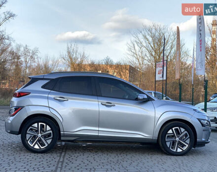 Серый Хендай Kona, объемом двигателя 0 л и пробегом 35 тыс. км за 17999 $, фото 23 на Automoto.ua