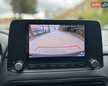 Серый Хендай Kona, объемом двигателя 0 л и пробегом 58 тыс. км за 16950 $, фото 27 на Automoto.ua