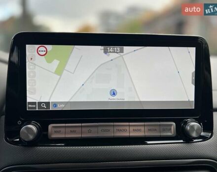 Сірий Хендай Kona, об'ємом двигуна 0 л та пробігом 93 тис. км за 16450 $, фото 31 на Automoto.ua