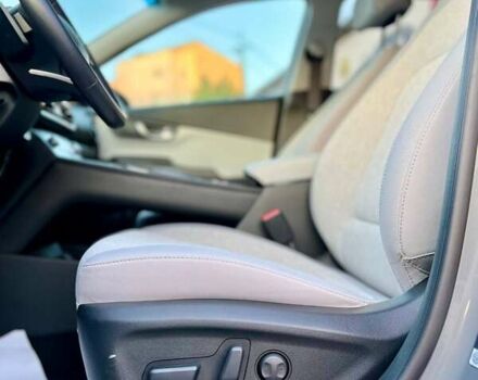 Серый Хендай Kona, объемом двигателя 0 л и пробегом 34 тыс. км за 20999 $, фото 13 на Automoto.ua