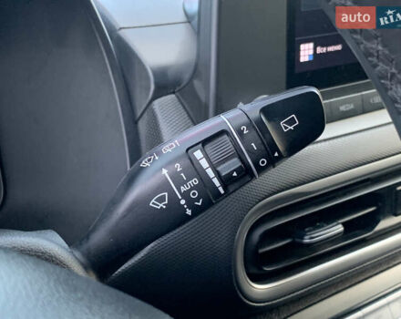 Серый Хендай Kona, объемом двигателя 0 л и пробегом 35 тыс. км за 17999 $, фото 55 на Automoto.ua