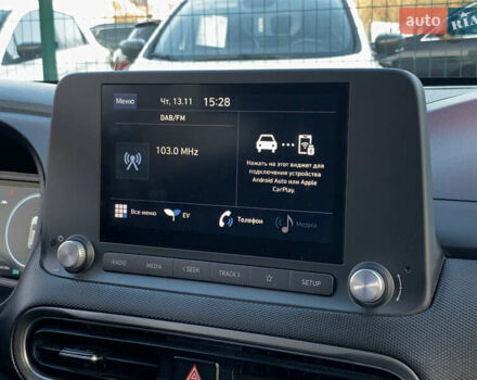 Серый Хендай Kona, объемом двигателя 0 л и пробегом 35 тыс. км за 17999 $, фото 44 на Automoto.ua