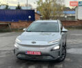 Сірий Хендай Kona, об'ємом двигуна 0 л та пробігом 57 тис. км за 17900 $, фото 1 на Automoto.ua