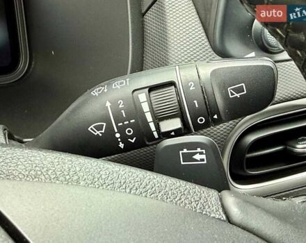 Серый Хендай Kona, объемом двигателя 0 л и пробегом 24 тыс. км за 16800 $, фото 30 на Automoto.ua