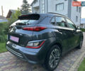 Серый Хендай Kona, объемом двигателя 0 л и пробегом 65 тыс. км за 16000 $, фото 3 на Automoto.ua