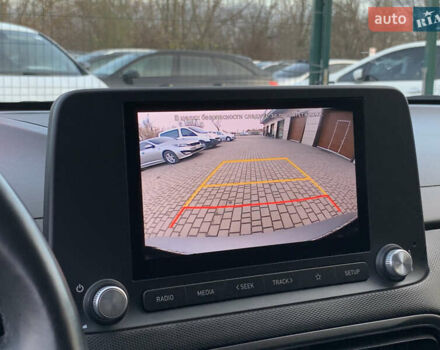 Серый Хендай Kona, объемом двигателя 0 л и пробегом 35 тыс. км за 17999 $, фото 66 на Automoto.ua