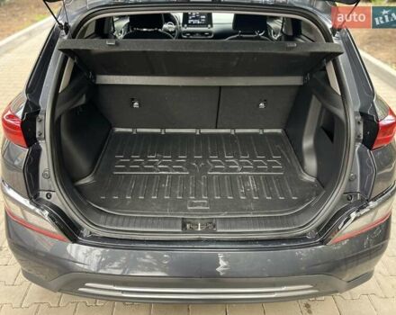 Серый Хендай Kona, объемом двигателя 0 л и пробегом 58 тыс. км за 16950 $, фото 9 на Automoto.ua