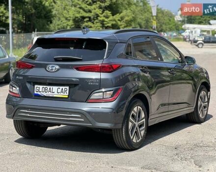 Серый Хендай Kona, объемом двигателя 0 л и пробегом 86 тыс. км за 16650 $, фото 5 на Automoto.ua
