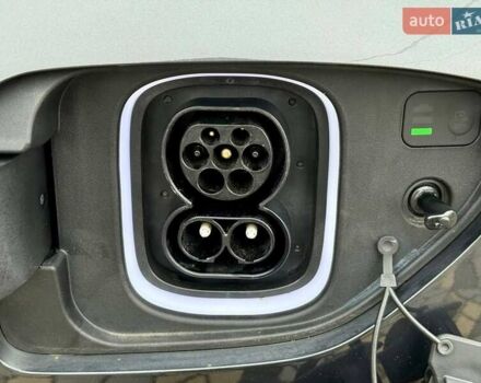 Серый Хендай Kona, объемом двигателя 0 л и пробегом 24 тыс. км за 16800 $, фото 40 на Automoto.ua