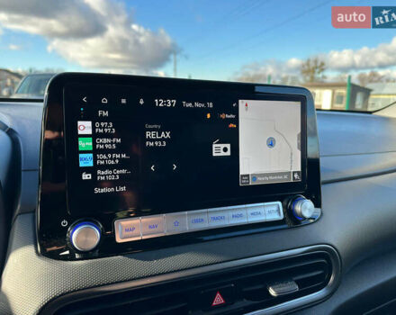 Сірий Хендай Kona, об'ємом двигуна 0 л та пробігом 25 тис. км за 21200 $, фото 7 на Automoto.ua