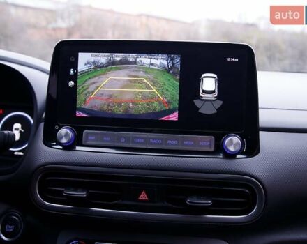 Серый Хендай Kona, объемом двигателя 0 л и пробегом 47 тыс. км за 17950 $, фото 57 на Automoto.ua