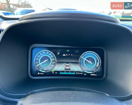 Сірий Хендай Kona, об'ємом двигуна 0 л та пробігом 25 тис. км за 21200 $, фото 8 на Automoto.ua