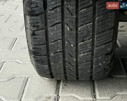 Сірий Хендай Kona, об'ємом двигуна 0 л та пробігом 50 тис. км за 16999 $, фото 15 на Automoto.ua