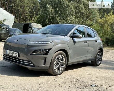 Серый Хендай Kona, объемом двигателя 0 л и пробегом 20 тыс. км за 19900 $, фото 1 на Automoto.ua