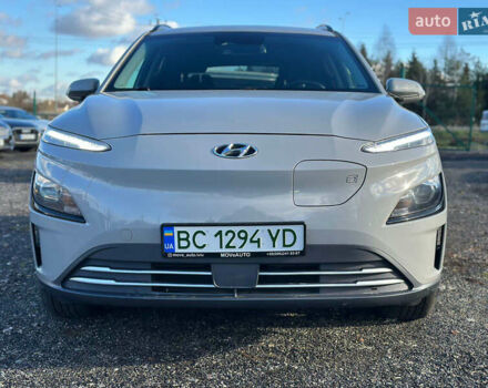Сірий Хендай Kona, об'ємом двигуна 0 л та пробігом 25 тис. км за 21200 $, фото 2 на Automoto.ua