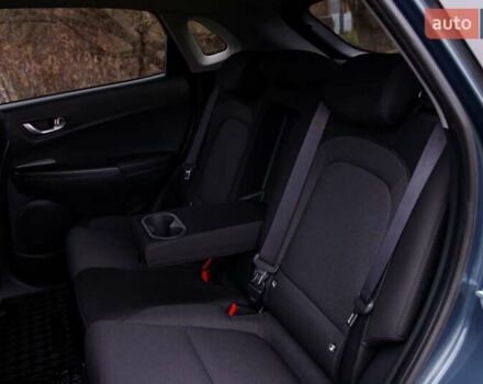 Серый Хендай Kona, объемом двигателя 0 л и пробегом 47 тыс. км за 17950 $, фото 79 на Automoto.ua