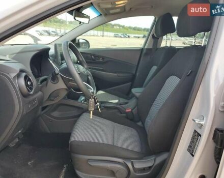 Хендай Kona 2023 у Дніпро (Дніпропетровську) на Automoto.ua Сірий Хендай Kona, об'ємом двигуна 2 л та пробігом 48 тис. км за 6600 $, фото 6 на Automoto.ua