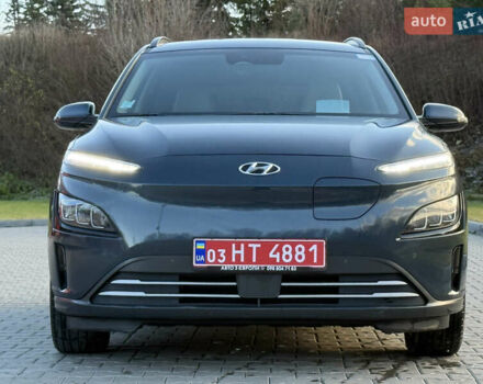 Сірий Хендай Kona, об'ємом двигуна 0 л та пробігом 63 тис. км за 22999 $, фото 6 на Automoto.ua