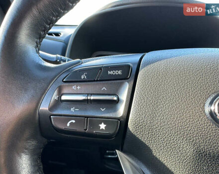 Сірий Хендай Kona, об'ємом двигуна 0 л та пробігом 25 тис. км за 21200 $, фото 14 на Automoto.ua