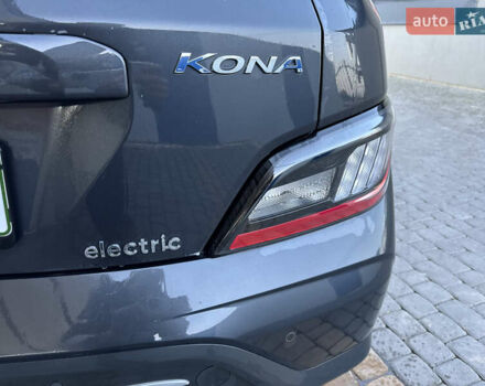 Сірий Хендай Kona, об'ємом двигуна 0 л та пробігом 38 тис. км за 20800 $, фото 10 на Automoto.ua