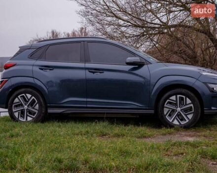 Серый Хендай Kona, объемом двигателя 0 л и пробегом 47 тыс. км за 17950 $, фото 10 на Automoto.ua