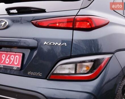 Серый Хендай Kona, объемом двигателя 0 л и пробегом 47 тыс. км за 17950 $, фото 39 на Automoto.ua