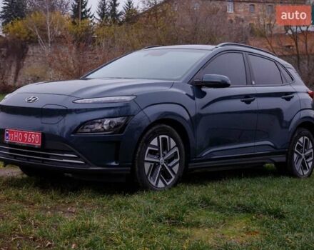 Серый Хендай Kona, объемом двигателя 0 л и пробегом 47 тыс. км за 17950 $, фото 1 на Automoto.ua