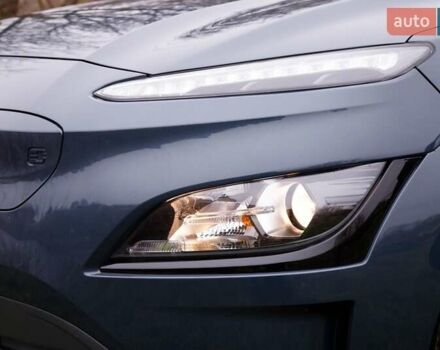 Серый Хендай Kona, объемом двигателя 0 л и пробегом 47 тыс. км за 17950 $, фото 33 на Automoto.ua