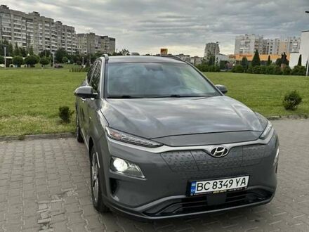 Хендай Kona 2018 в Львове на Automoto.ua Серый Хендай Kona, объемом двигателя 0 л и пробегом 120 тыс. км за 16500 $, фото 1 на Automoto.ua