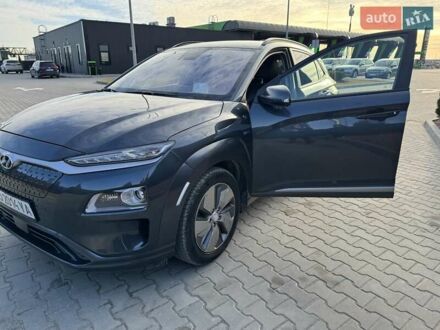 Сірий Хендай Kona, об'ємом двигуна 0 л та пробігом 111 тис. км за 16500 $, фото 1 на Automoto.ua