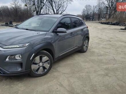 Хендай Kona 2018 в Львове на Automoto.ua Серый Хендай Kona, объемом двигателя 0 л и пробегом 177 тыс. км за 15999 $, фото 1 на Automoto.ua