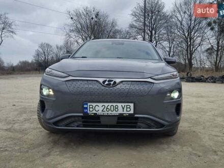 Хендай Kona 2018 у Львові на Automoto.ua Сірий Хендай Kona, об'ємом двигуна 0 л та пробігом 180 тис. км за 14900 $, фото 1 на Automoto.ua
