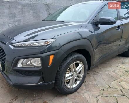 Серый Хендай Kona, объемом двигателя 2 л и пробегом 20 тыс. км за 16000 $, фото 1 на Automoto.ua