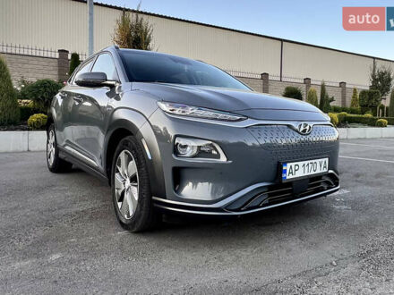 Серый Хендай Kona, объемом двигателя 0 л и пробегом 123 тыс. км за 18200 $, фото 1 на Automoto.ua