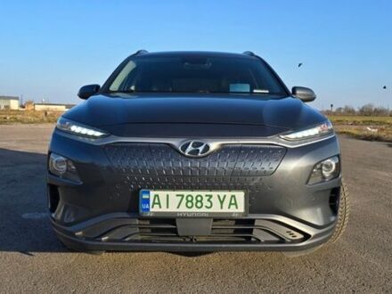 Серый Хендай Kona, объемом двигателя 0 л и пробегом 190 тыс. км за 17900 $, фото 1 на Automoto.ua