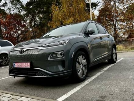 Сірий Хендай Kona, об'ємом двигуна 0 л та пробігом 83 тис. км за 17300 $, фото 1 на Automoto.ua