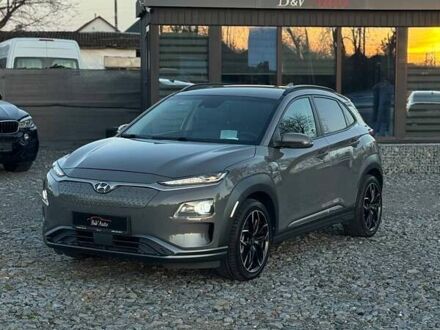 Сірий Хендай Kona, об'ємом двигуна 0 л та пробігом 113 тис. км за 17800 $, фото 1 на Automoto.ua